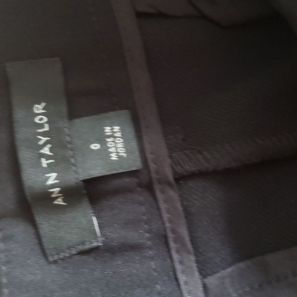 Ann Taylor wide leg cropped pants - Picture 3 of 8